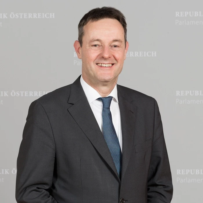 Mag. Georg Bürstmayr