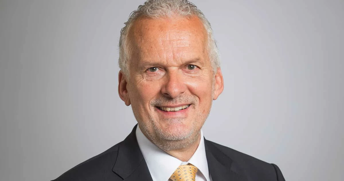 Dr. Josef Moser