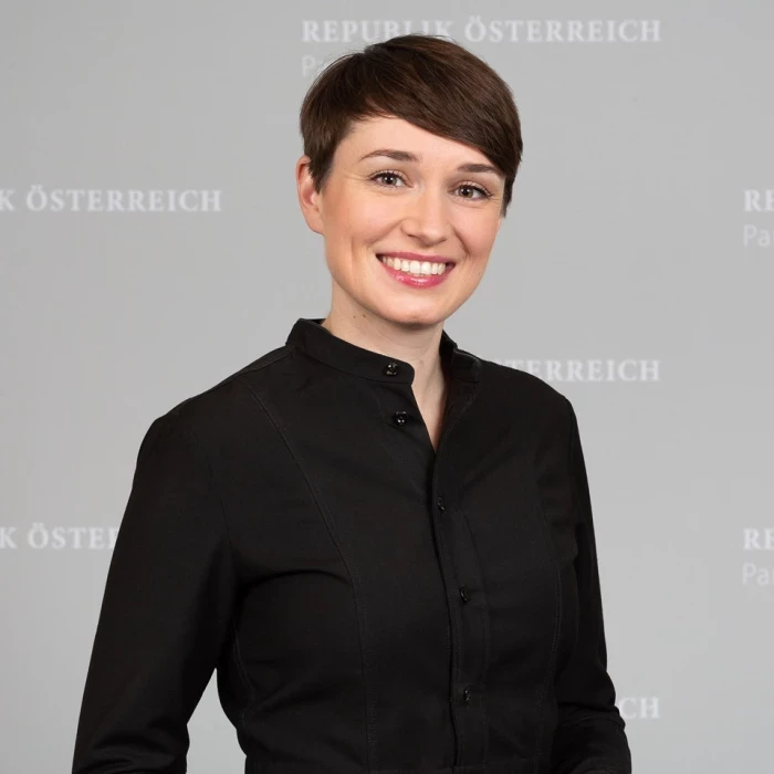 Sigrid Maurer, BA