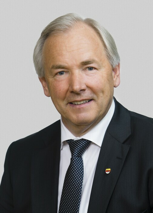 Gerhard Dörfler