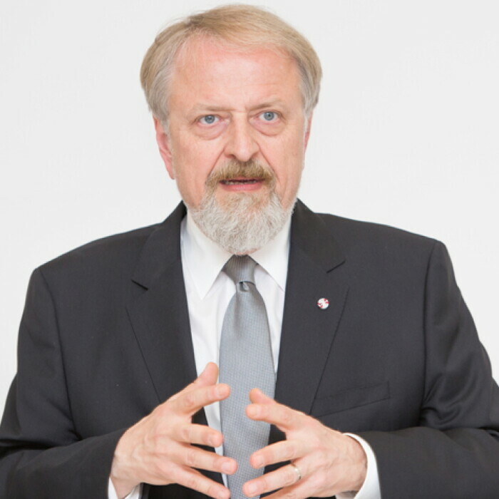 Prof. Mag. Dr. Gerhard Schmid
