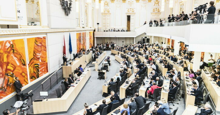 Nationalrats-Plenarsitzung im Ausweichquartier des Parlaments in der Hofburg